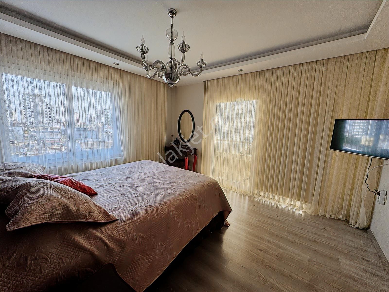 Yiğithan Dan Yenişehir En Prestijli Bölgesinde Acil Satılık 4+1 - Görsel 21