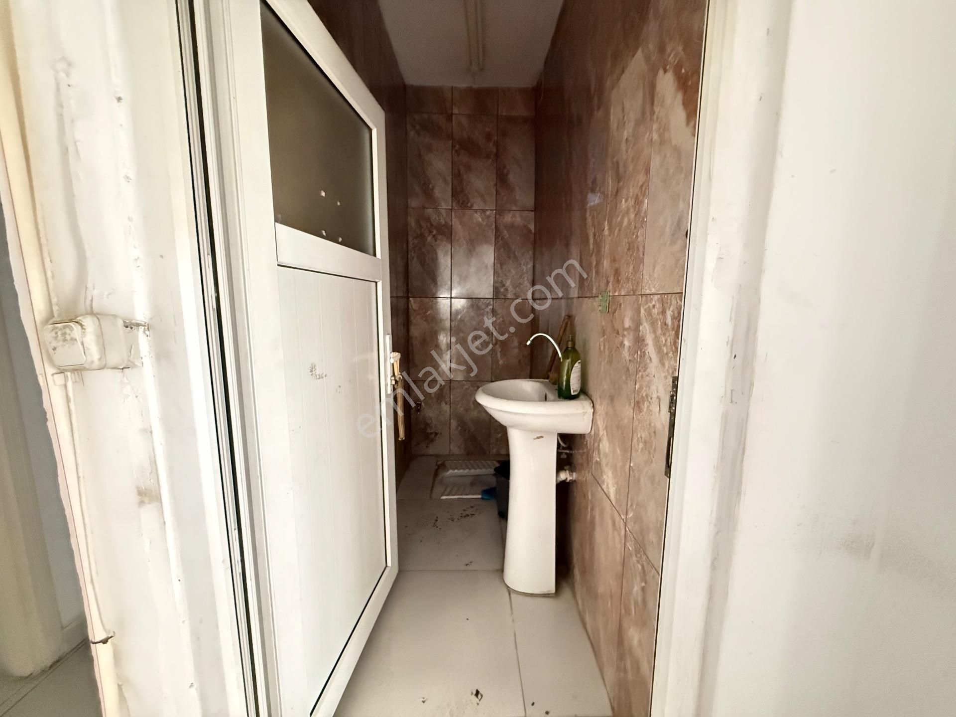 Güneşli'de Merkezi Lokasyonda İş Hanı Katı Kiralık 800 M2 Atölye - Görsel 26