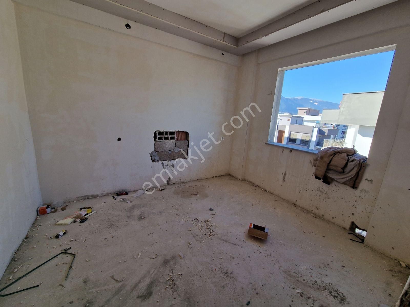 Full Deniz Manzaralı Önü Kapanmaz 1. Parsel De Kum Mahallesinde - Görsel 2