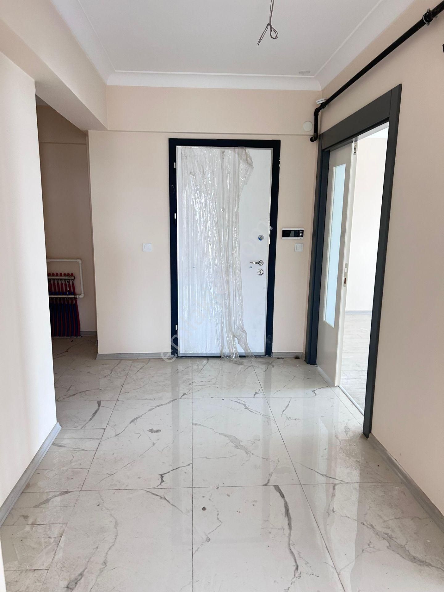 Lider Emlak'tan Güneşevlerde Satılık Site Dairesi 7.kat 4+1 - Görsel 31