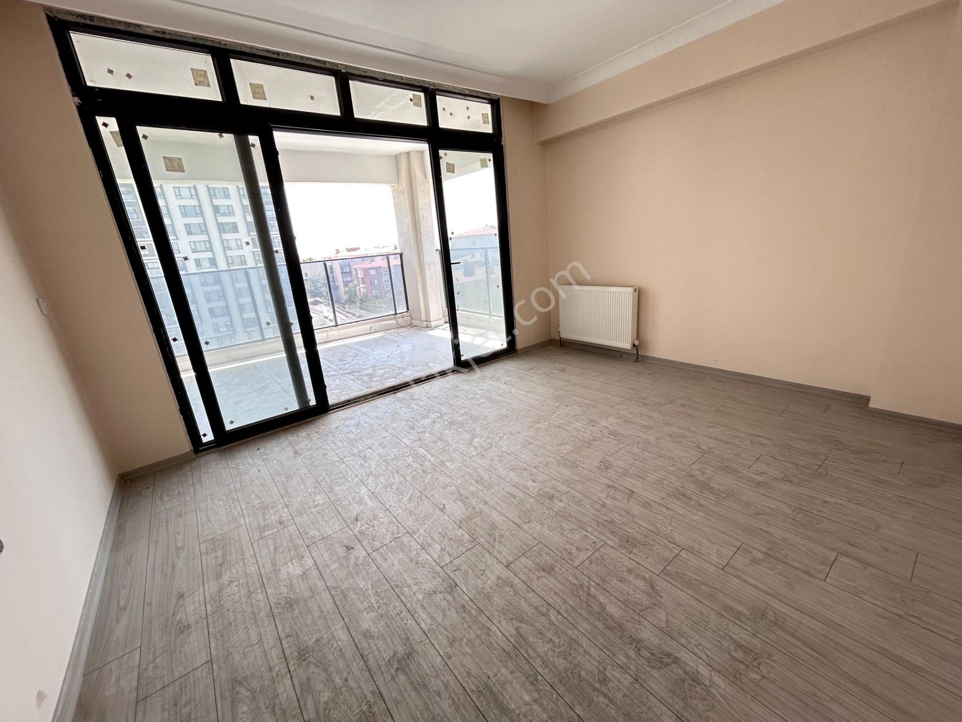 Lider Emlak'tan Güneşevlerde Satılık Site Dairesi 7.kat 4+1 - Görsel 14