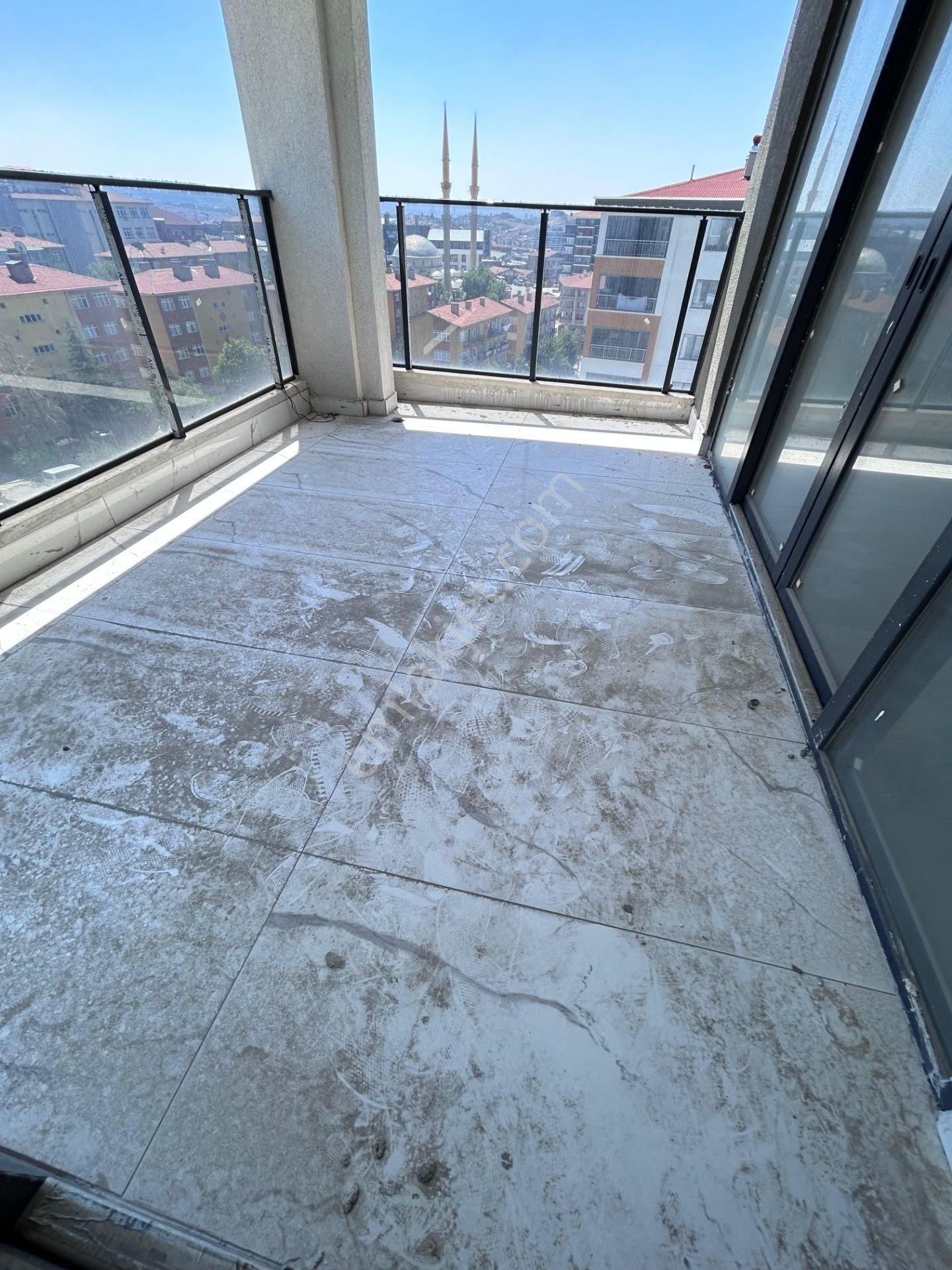 Lider Emlak'tan Güneşevlerde Satılık Site Dairesi 7.kat 4+1 - Görsel 16