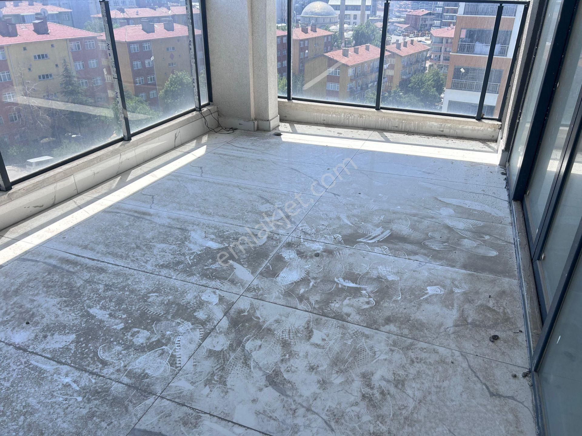 Lider Emlak'tan Güneşevlerde Satılık Site Dairesi 7.kat 4+1 - Görsel 17