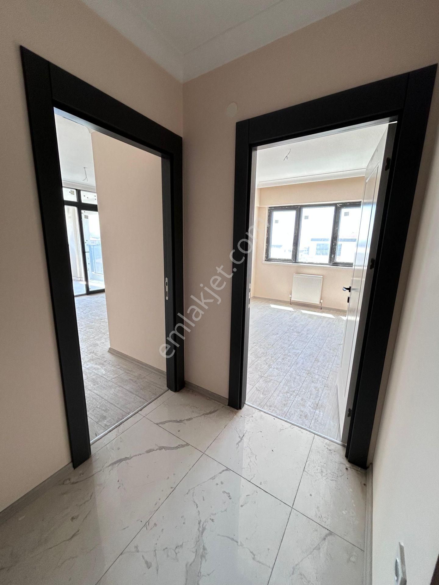 Lider Emlak'tan Güneşevlerde Satılık Site Dairesi 7.kat 4+1 - Görsel 21