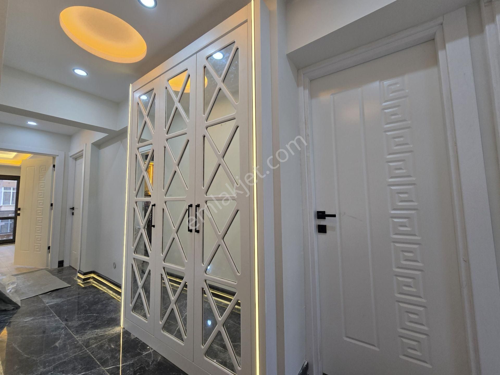 ▀▀jet Emlaktan Sarıkız'da İçi Full Yenilenmiş Ön Cephe 2+1 Daire - Görsel 23