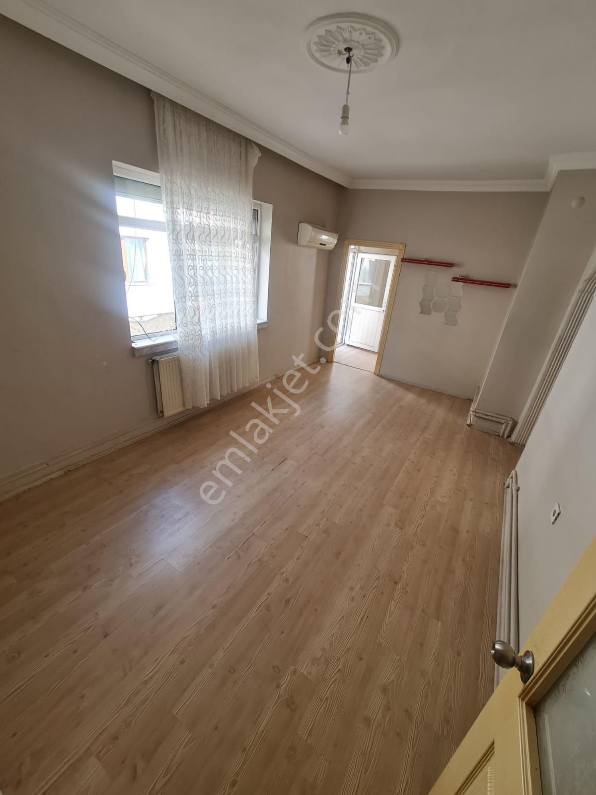 Aydınlıkevlerde 3+1 Kiralık Daire Taner Emlak İnşaat - Görsel 2