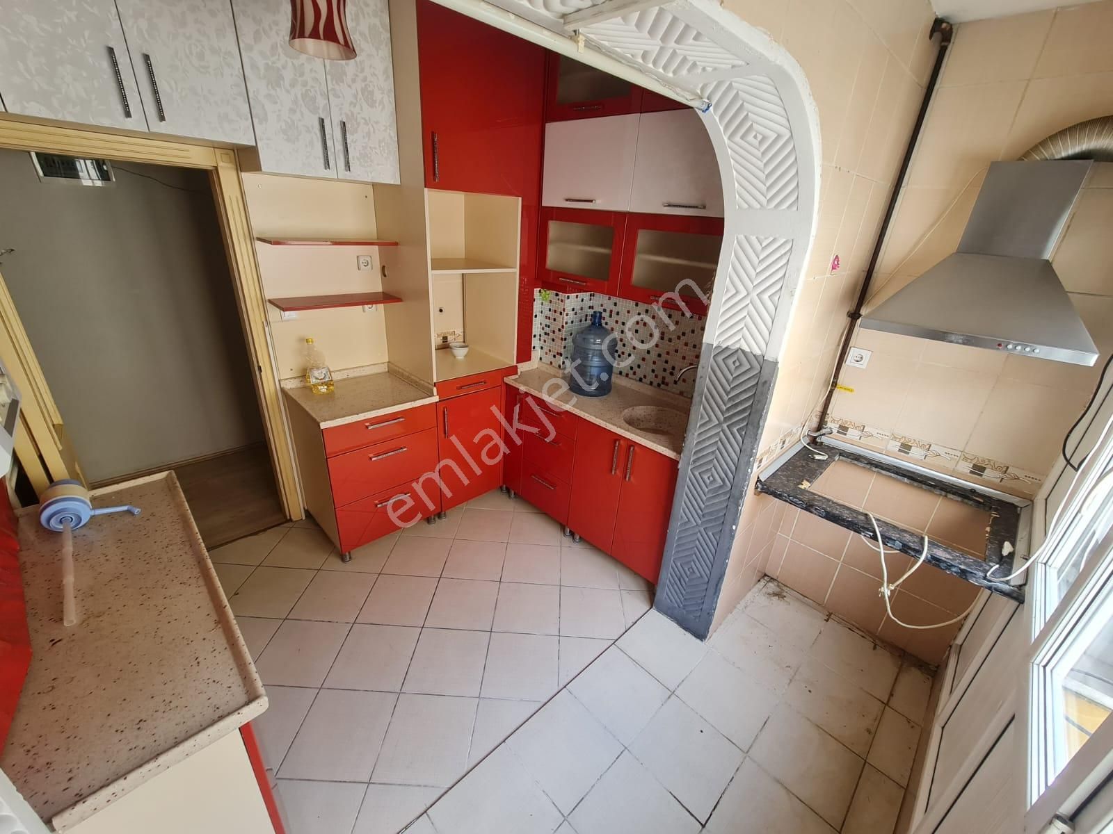 Aydınlıkevlerde 3+1 Kiralık Daire Taner Emlak İnşaat - Görsel 13