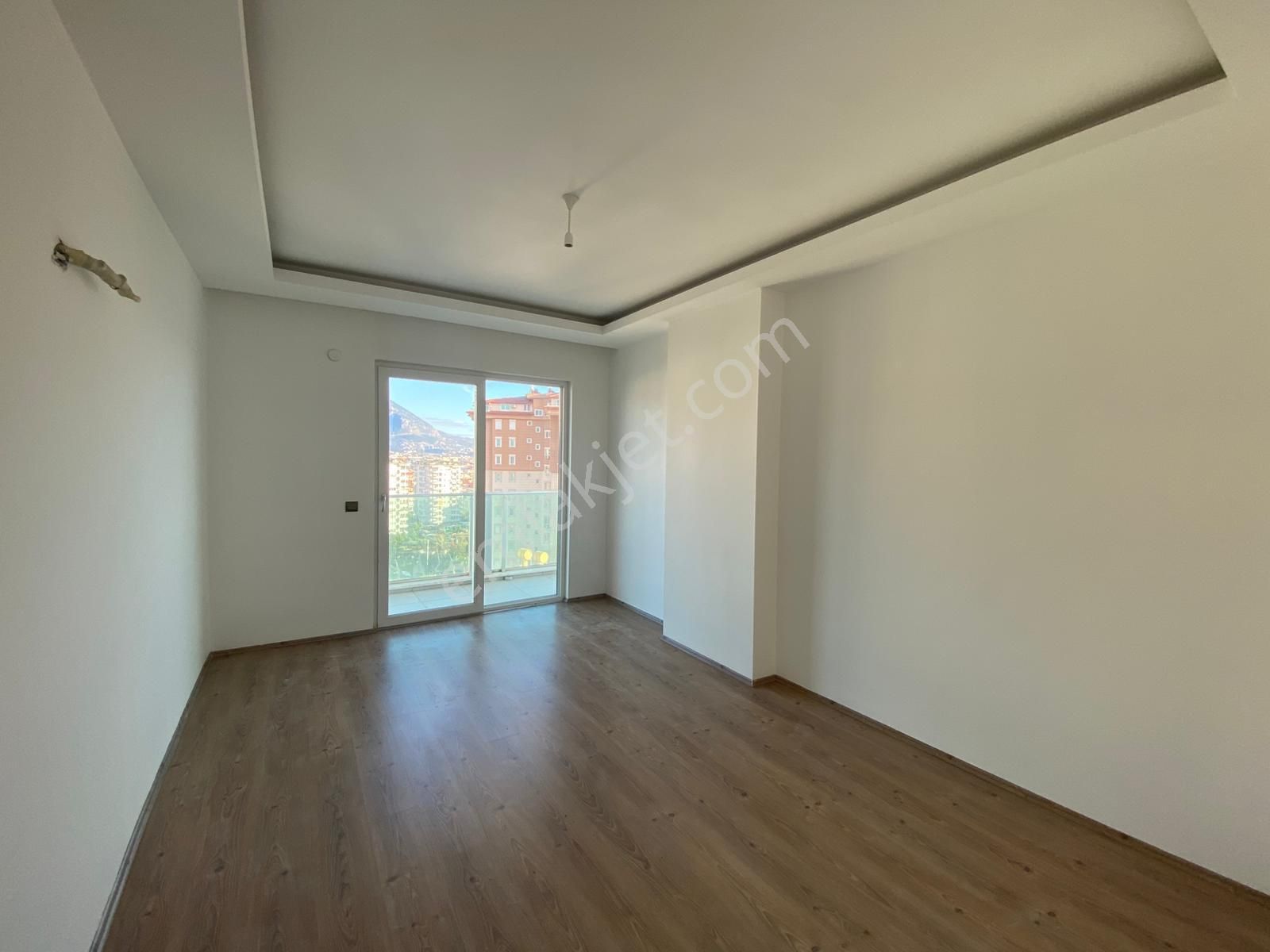 Alanya Cikcillide 3+1 Ayrı Mutfak 165m2 Full Deniz Manzaralı Aktiviteli Site İçerisi Kiralık Daire - Görsel 22
