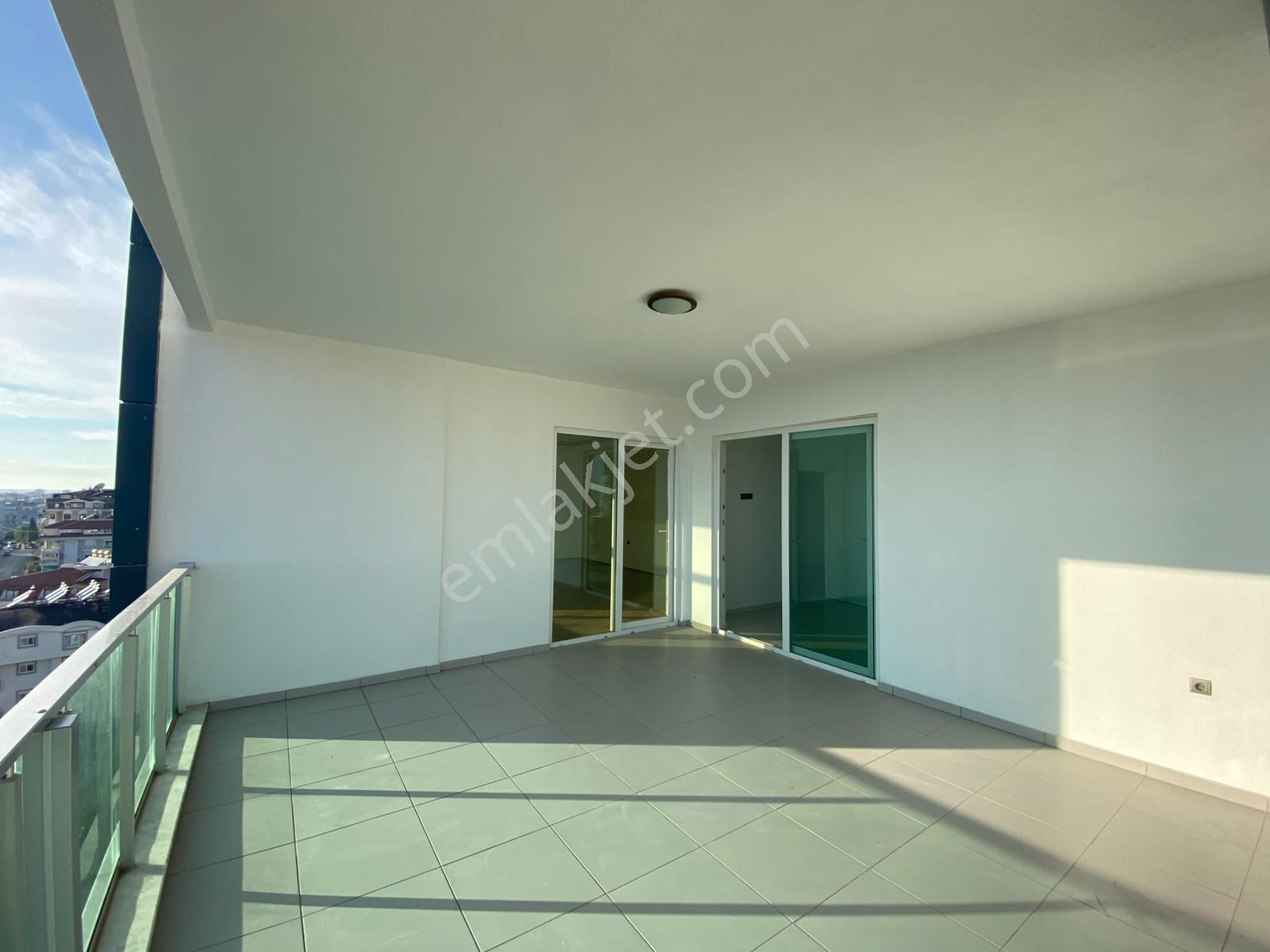 Alanya Cikcillide 3+1 Ayrı Mutfak 165m2 Full Deniz Manzaralı Aktiviteli Site İçerisi Kiralık Daire - Görsel 29