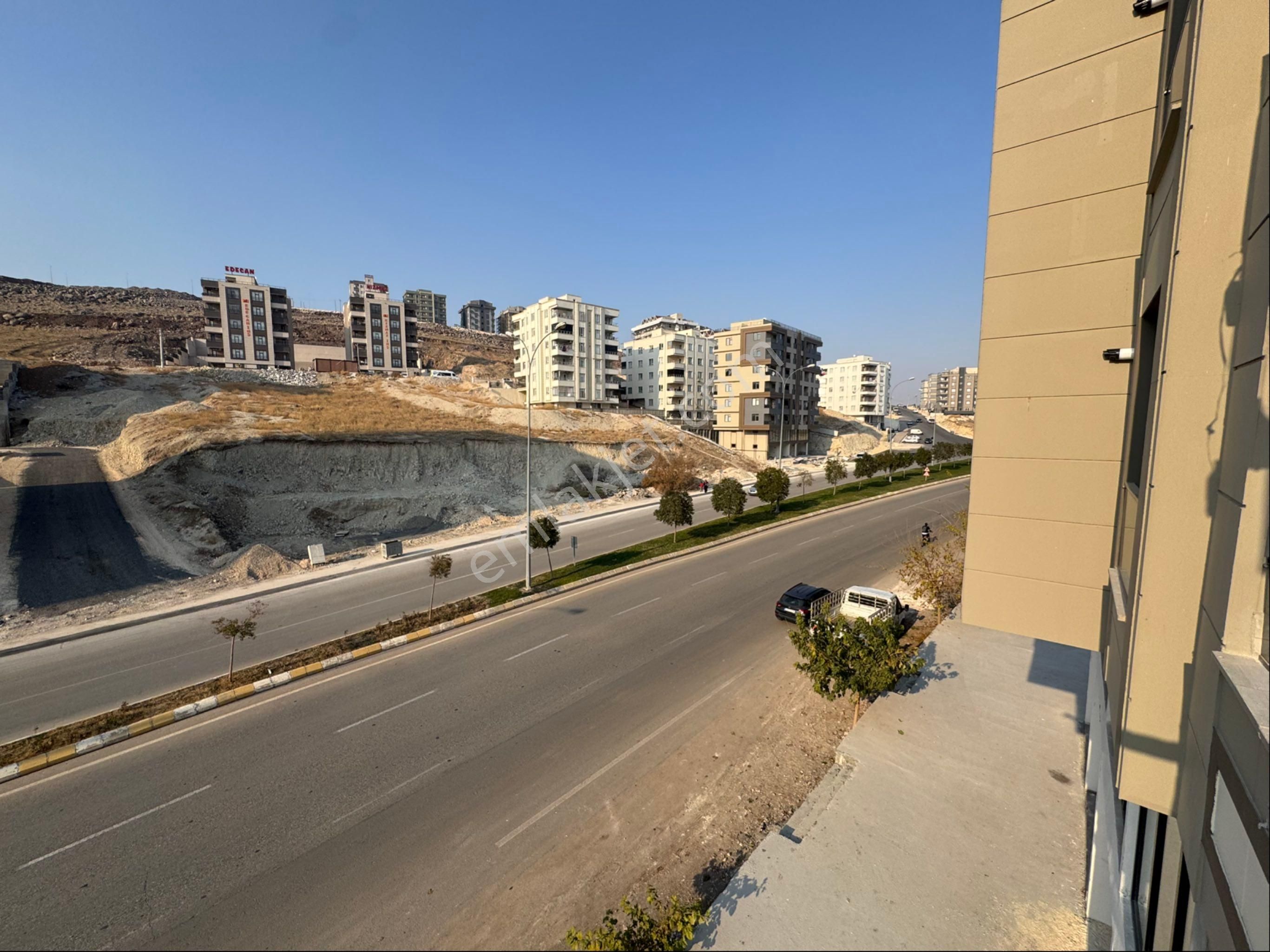 Jettir’den Karaköprü Çardaklıkayada Satılık 3+1 Daire Ara Katlar - Görsel 21