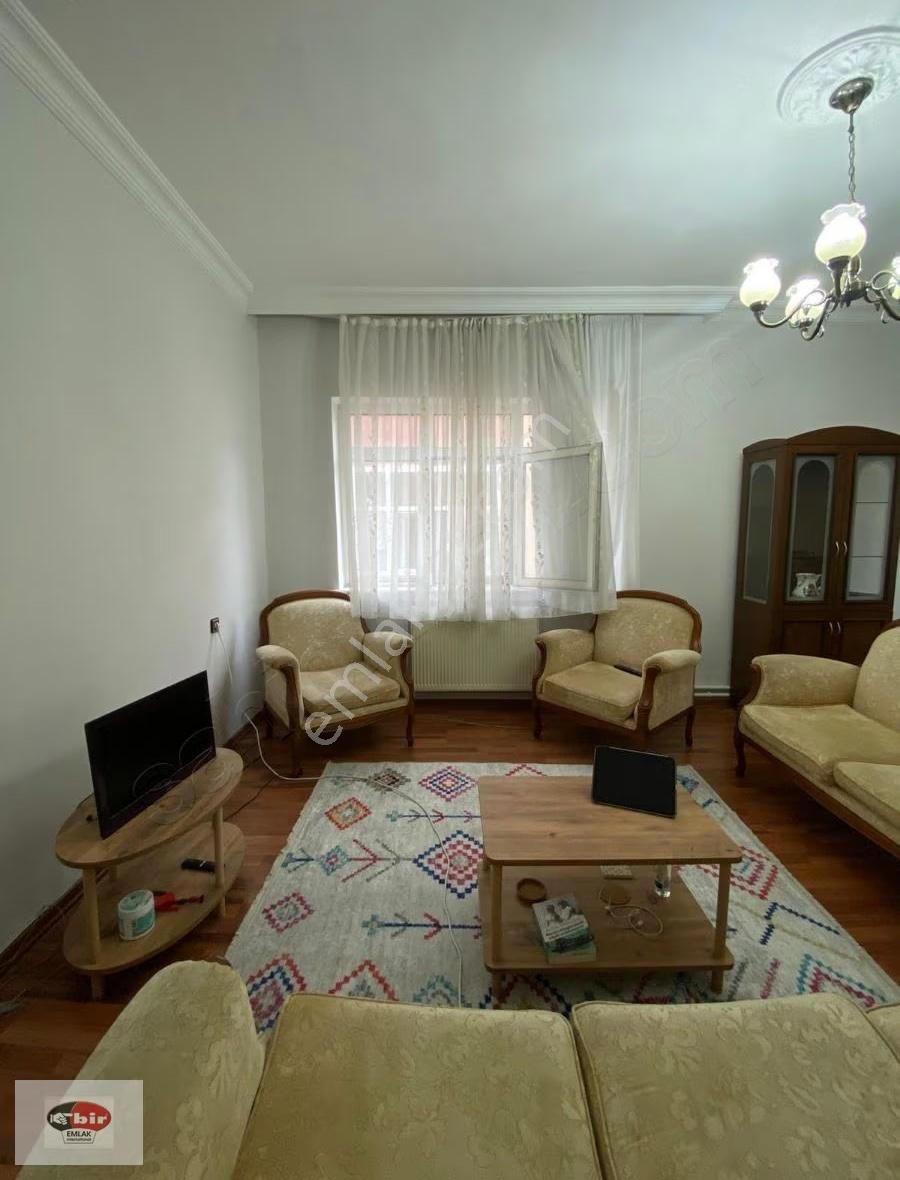 Çankaya K. Esat Başak Sk Mobilyalı Bakımlıdır - Görsel 4