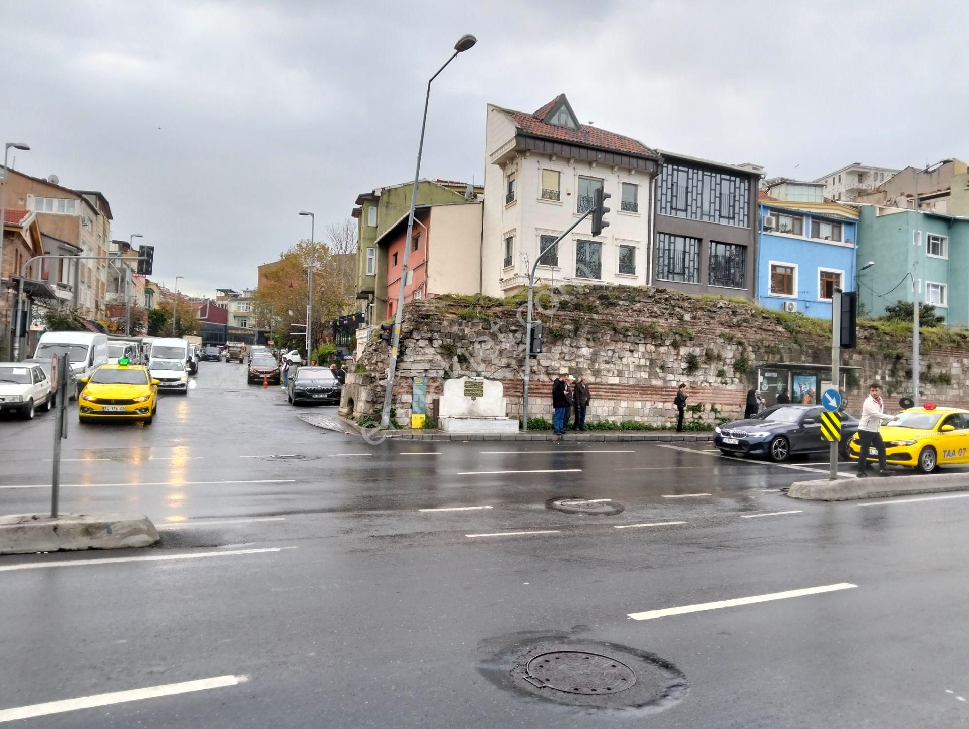 Eşyalı Sahibinden Kiralık Merkezi Konumda Güney Cepheli 2+1 Daire – Fatih / Km Paşa./ Yavuzselim M. - Görsel 14