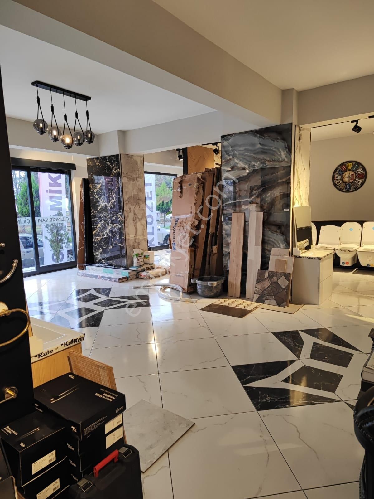 Sürmene Sahil Yolu Üzerinde Satılık 2 Katlı 300m2 Dükkan - Görsel 8