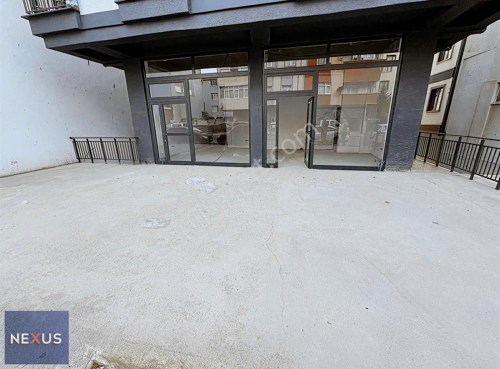 Sancaktepe Yenidoğan Mevlana Mahallesı'nde Satılık 260 M² Dükkan - Görsel 3