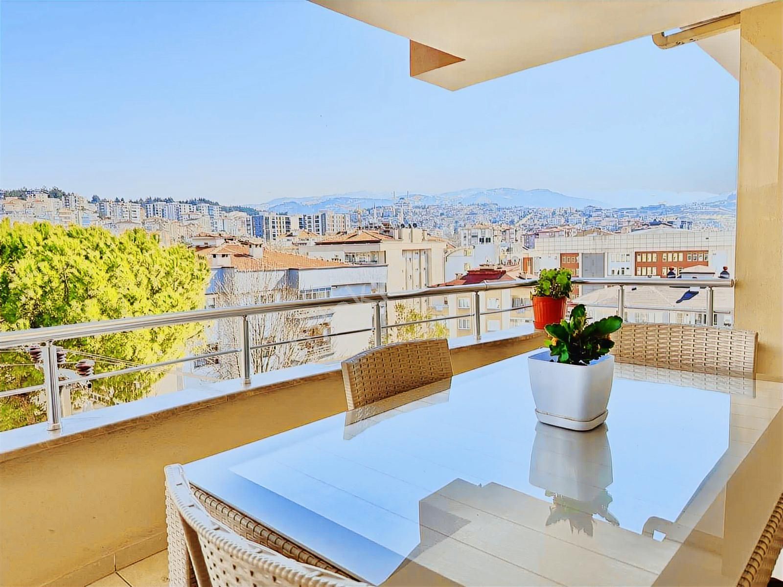 Dialog Akev/manzaralı İyi Konum Beşevlerde Satılık Dubleks Daire