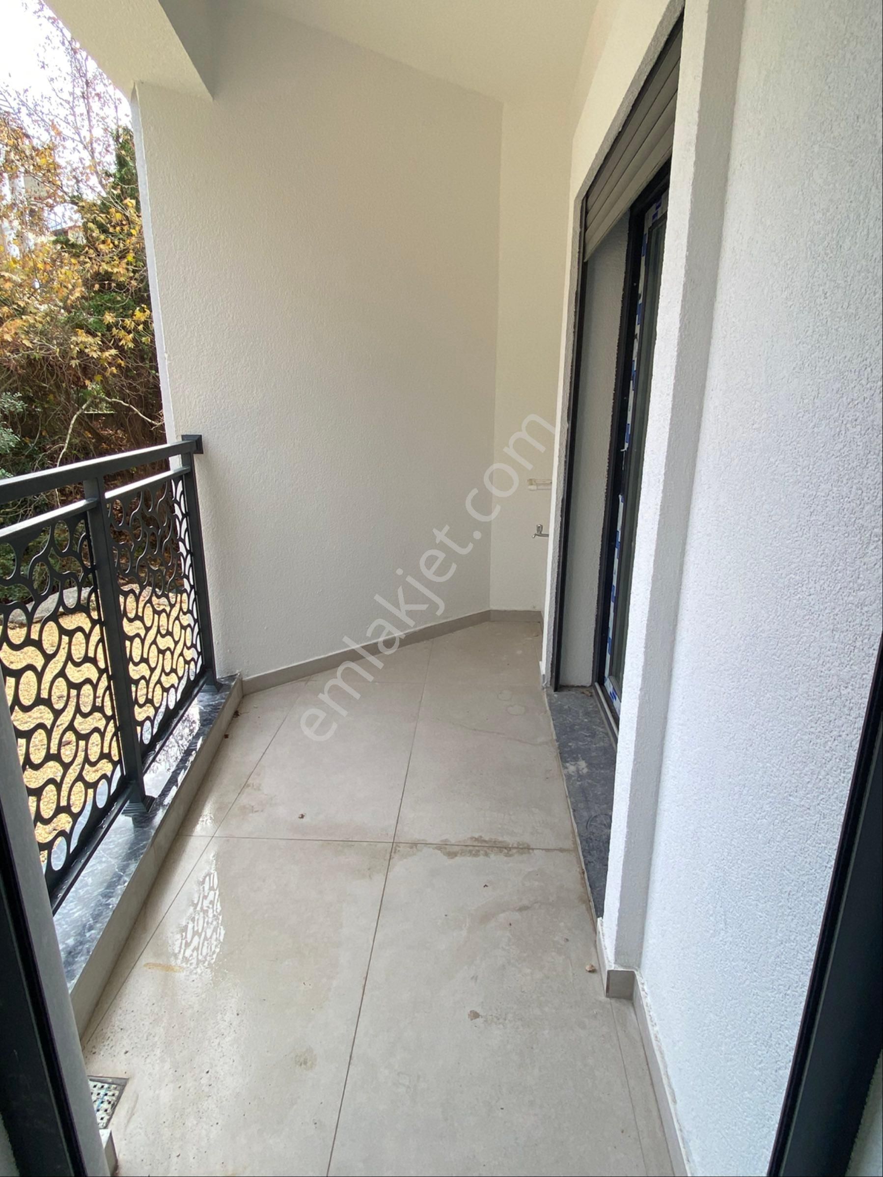 Dünya Emlaktan Satılık Güzelçamlıda Sıfır Yapı 1+1 Daire - Görsel 11