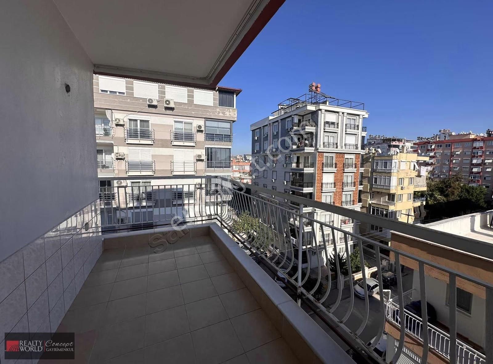 Güvenlik Mahallesi'nde Merkezi Konumda, Yenilenmiş 3+1 Daire! - Görsel 20