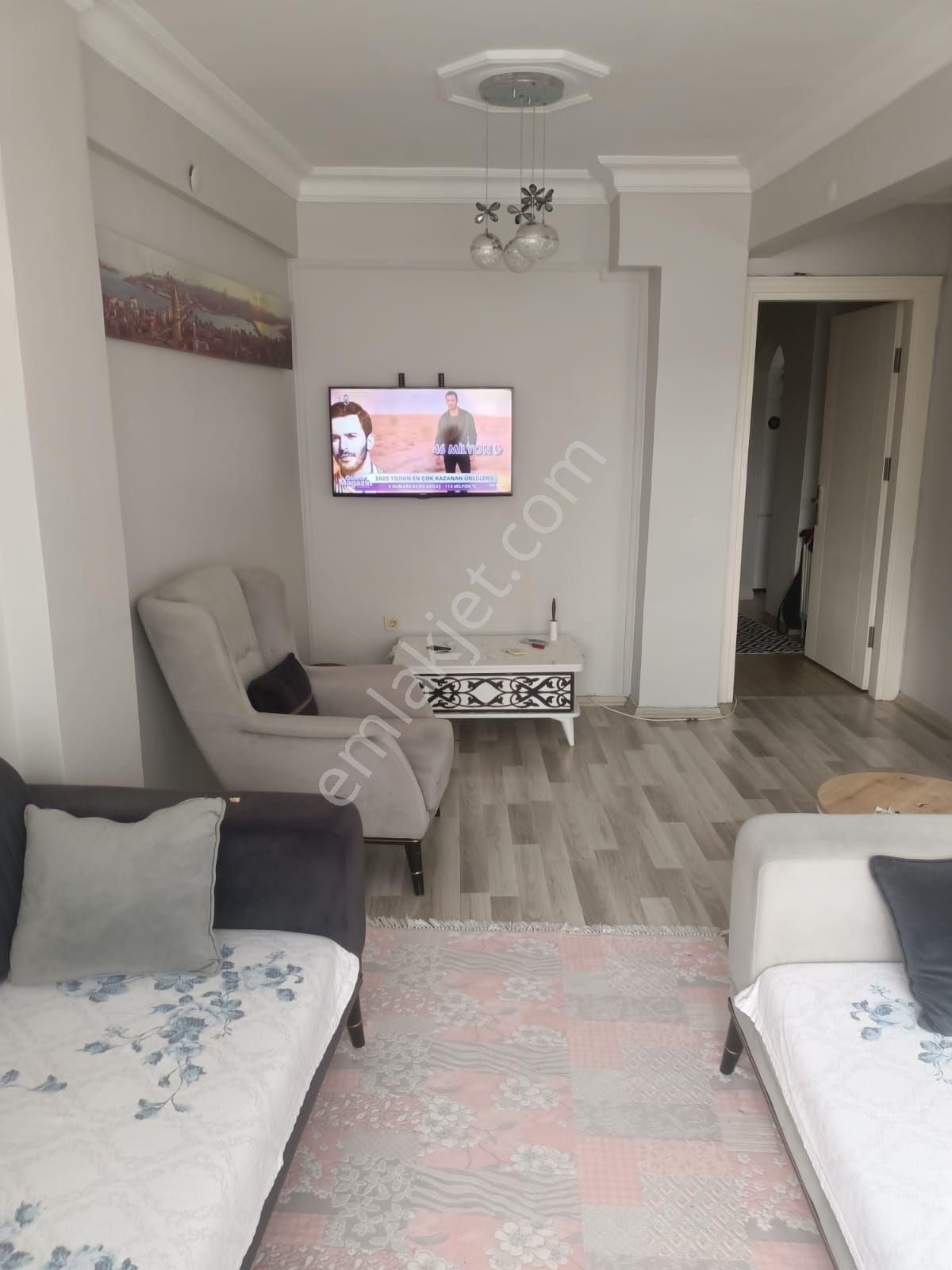 Salma Tomruk Caddesi Üzerinde Ferah 2+1 - Görsel 2