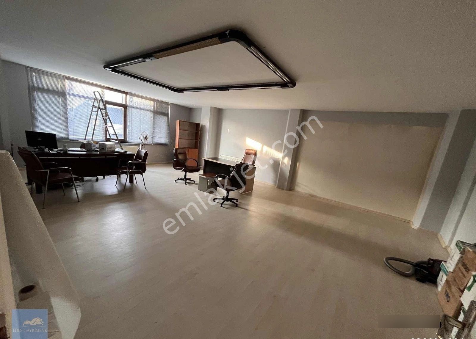 Şişli De 7 Odalı Ofis Hukuk Bürosuna Uygundur - Görsel 4