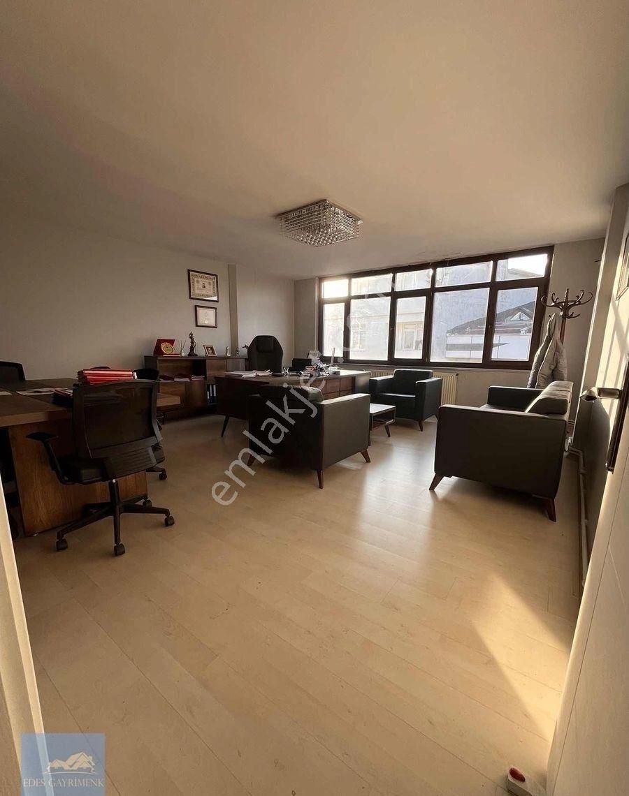 Şişli De 7 Odalı Ofis Hukuk Bürosuna Uygundur - Görsel 17