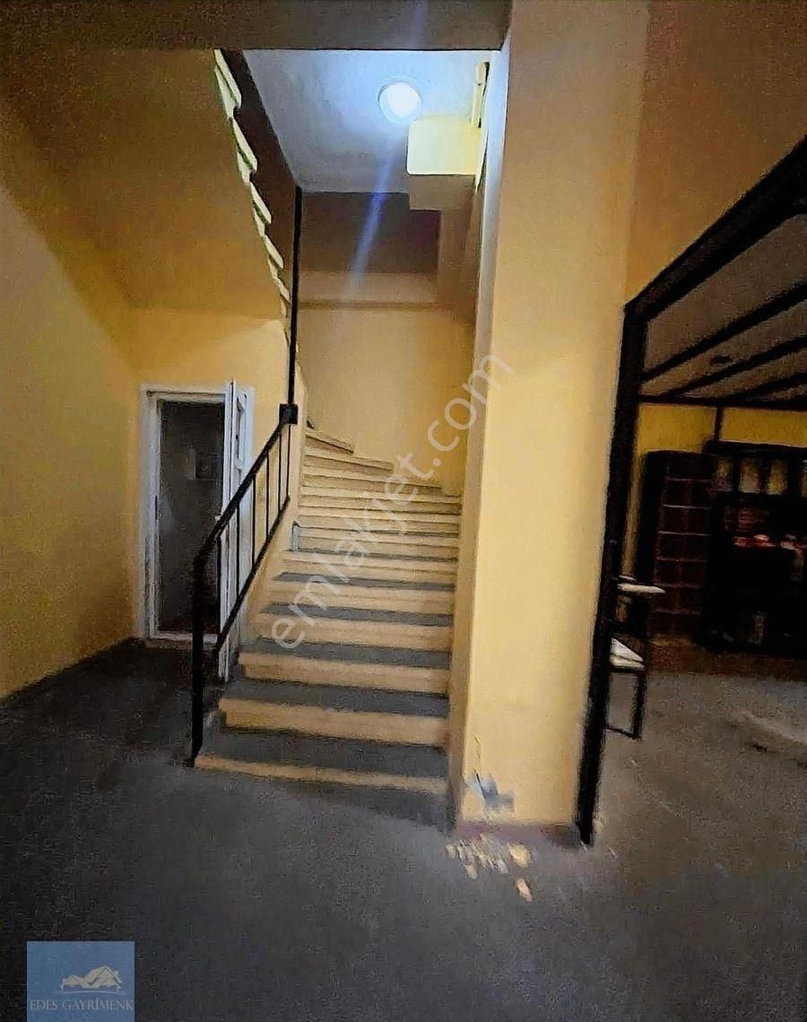 Gürsel Mahallesi 2 Katlı Kiralık Dükkan - Görsel 31