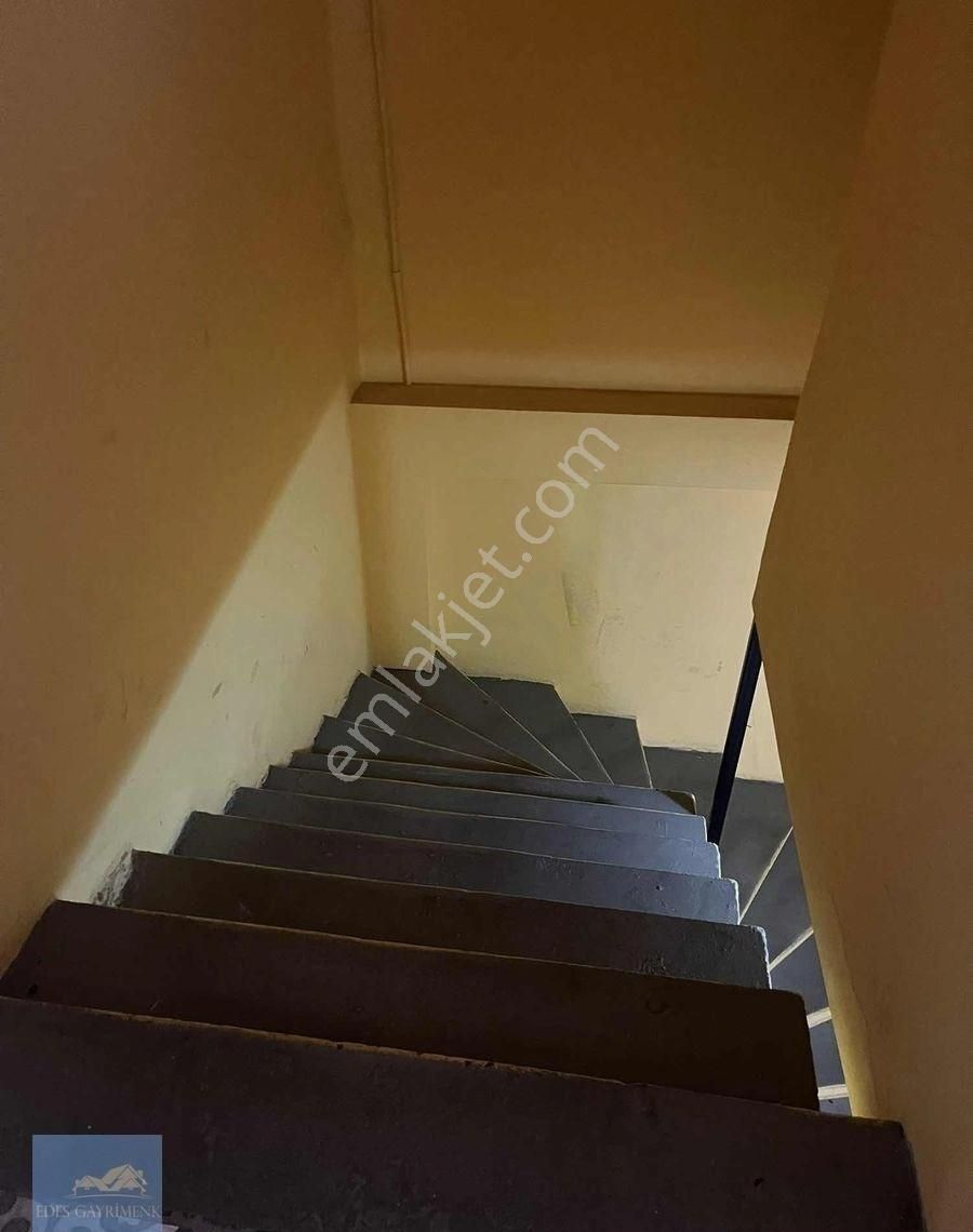 Gürsel Mahallesi 2 Katlı Kiralık Dükkan - Görsel 16