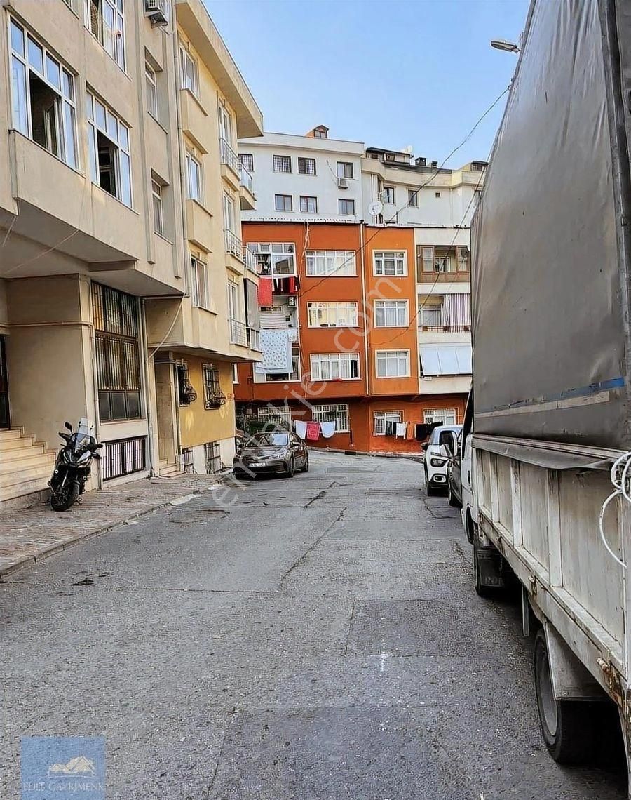 Gürsel Mahallesi 2 Katlı Kiralık Dükkan