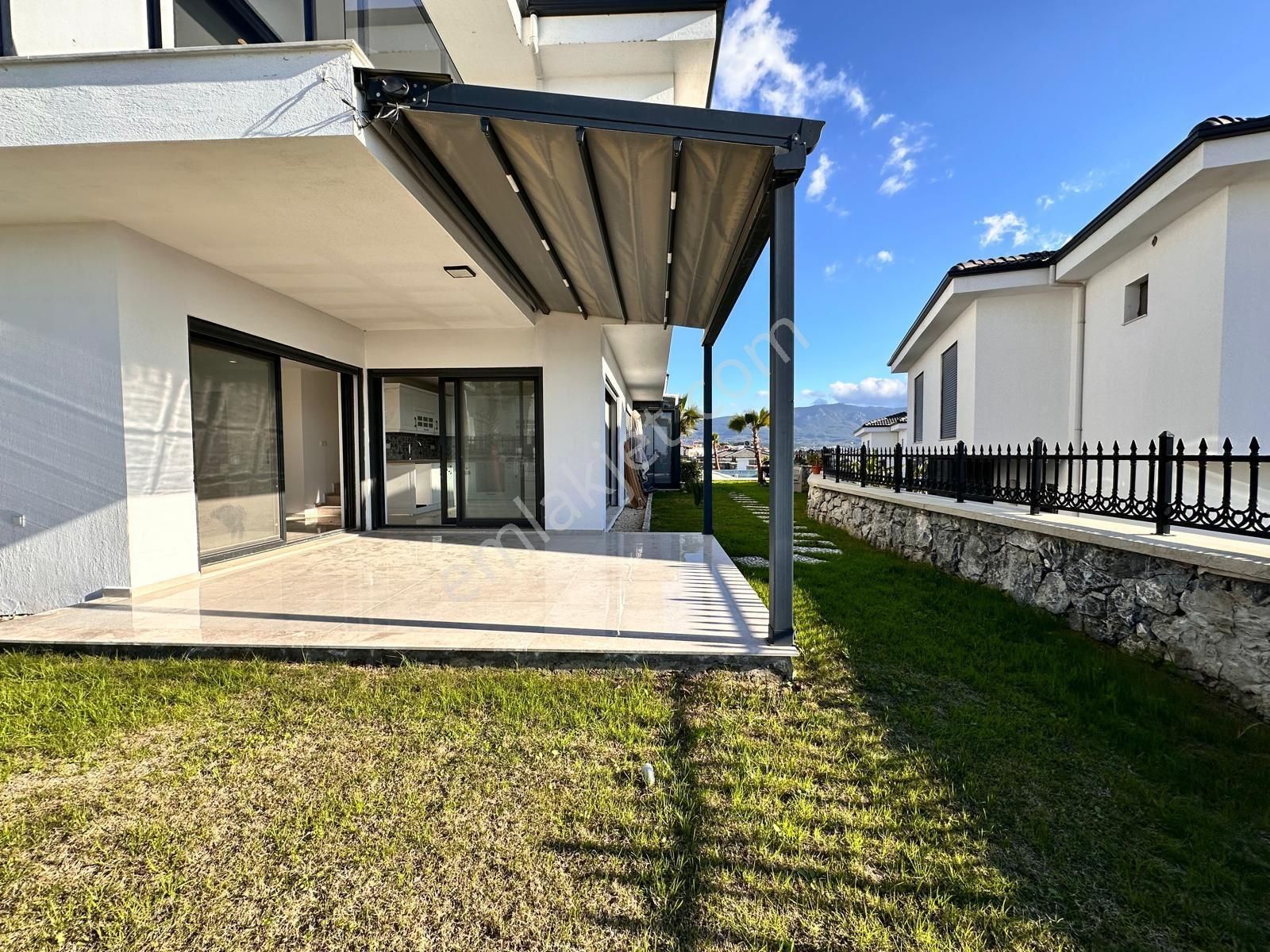 Kuşadası Soğucak'ta Satılık 3+1 Villalar - Görsel 3