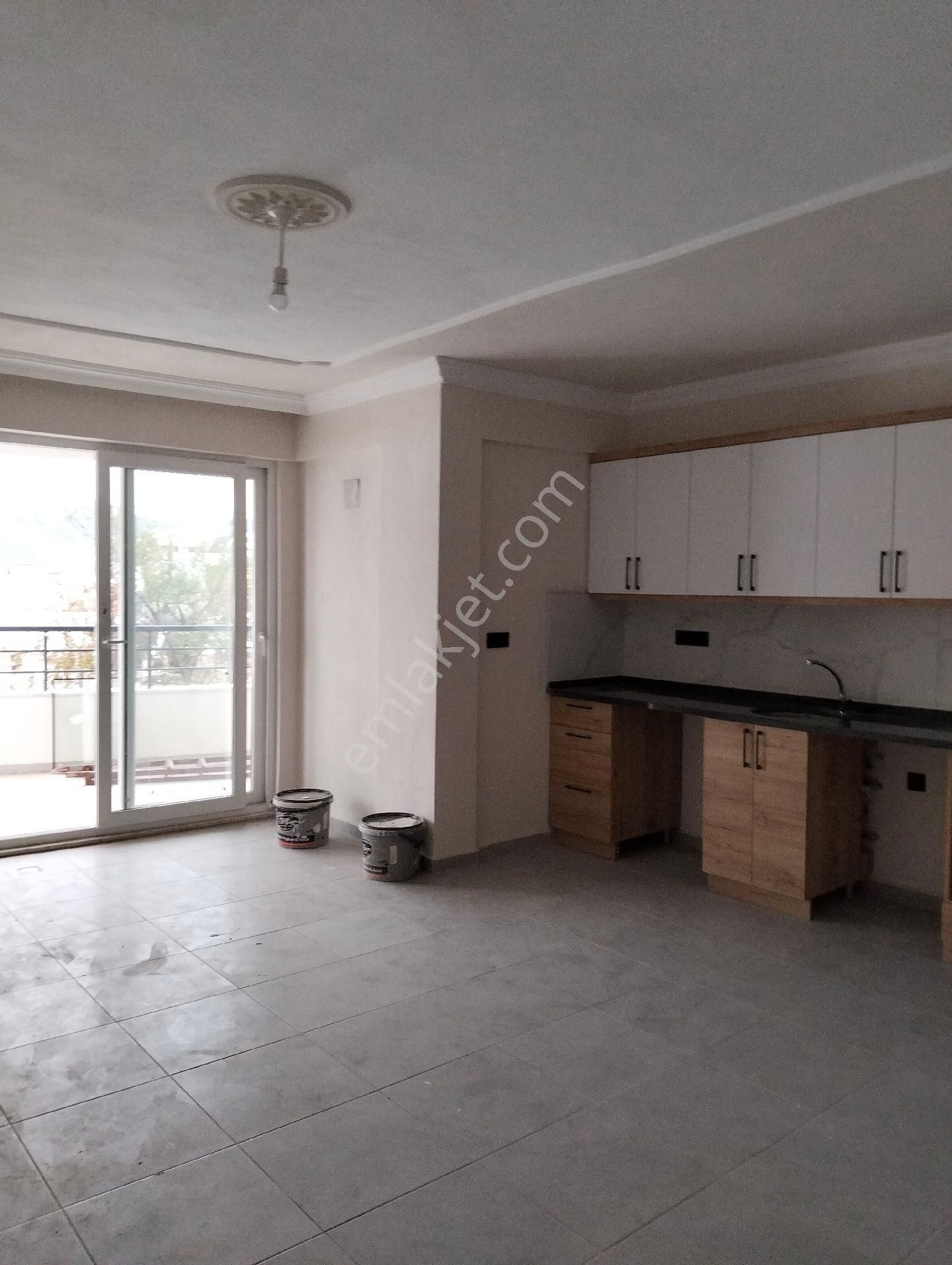 Tahtakale Arka Kısmında Kiralık1+1 Yeni Daire - Görsel 14