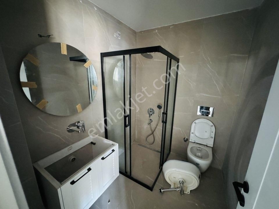 Kuşadası Avm Bölgesinde Doğalgazlı Müstakil Havuzlu 5+1 Villa - Görsel 2