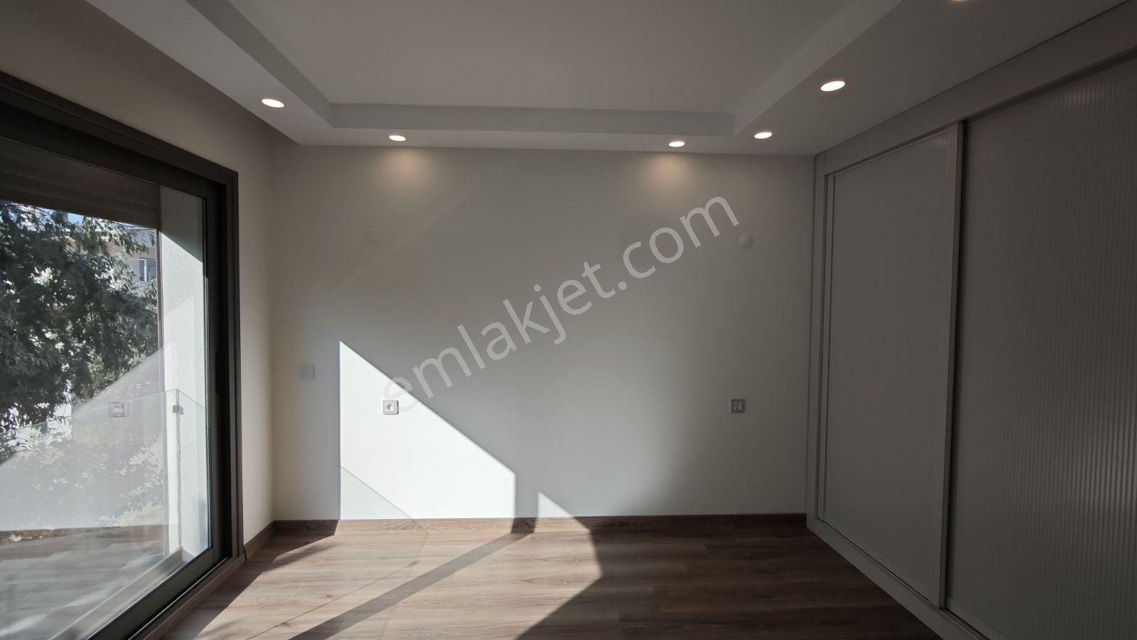 Urla İçmeler Mh Satılık 4+1 Tam Müstakil Akıllı Villa - Görsel 11