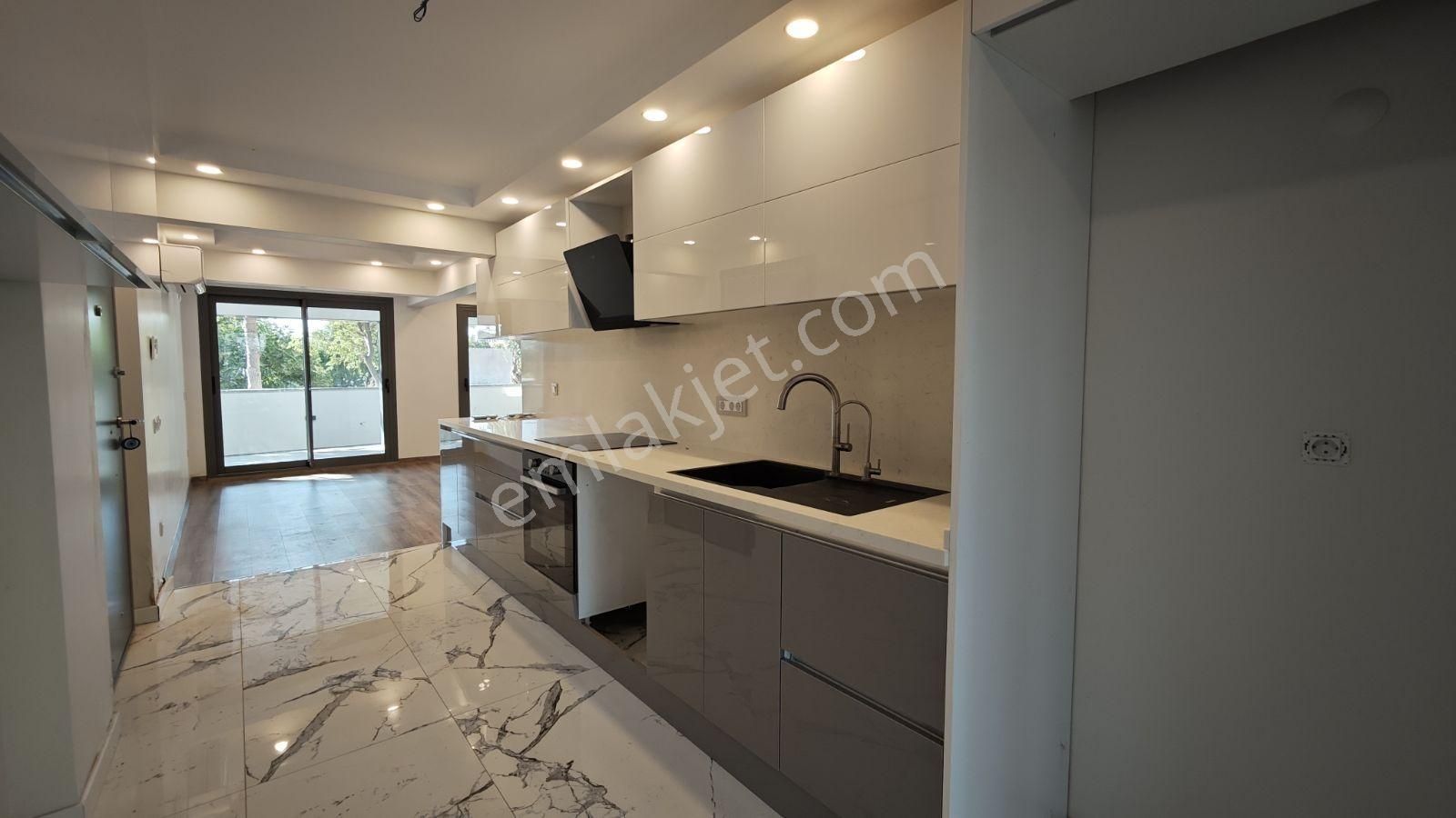 Urla İçmeler Mh Satılık 4+1 Tam Müstakil Akıllı Villa - Görsel 14