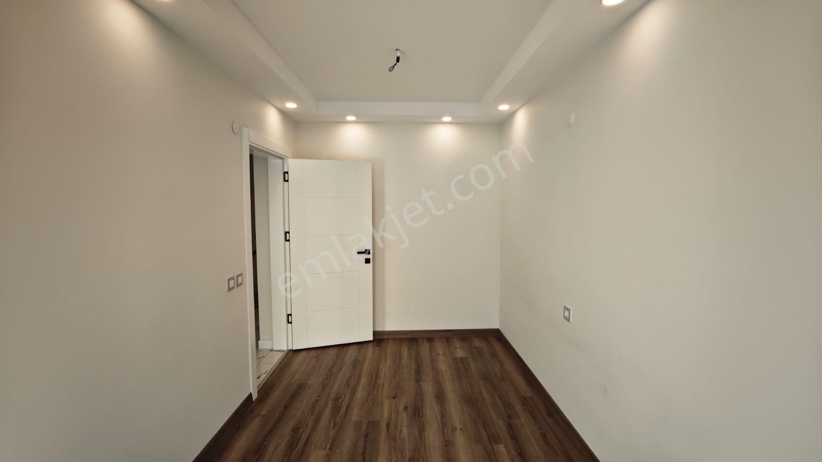 Urla İçmeler Mh Satılık 4+1 Tam Müstakil Akıllı Villa