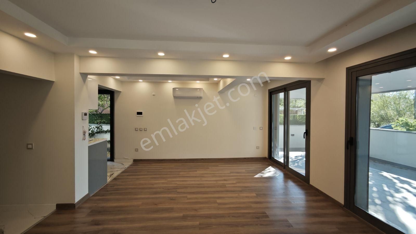 Urla İçmeler Mh Satılık 4+1 Tam Müstakil Akıllı Villa - Görsel 6