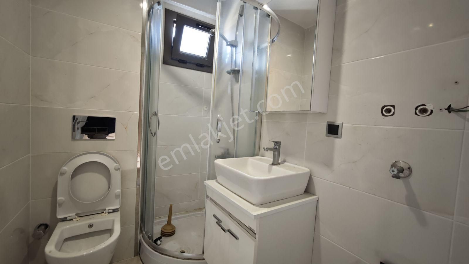 Urla Gülbahçe Mh Site İçersinde Kiralık 2+1 Özel Bahçeli Villa - Görsel 29