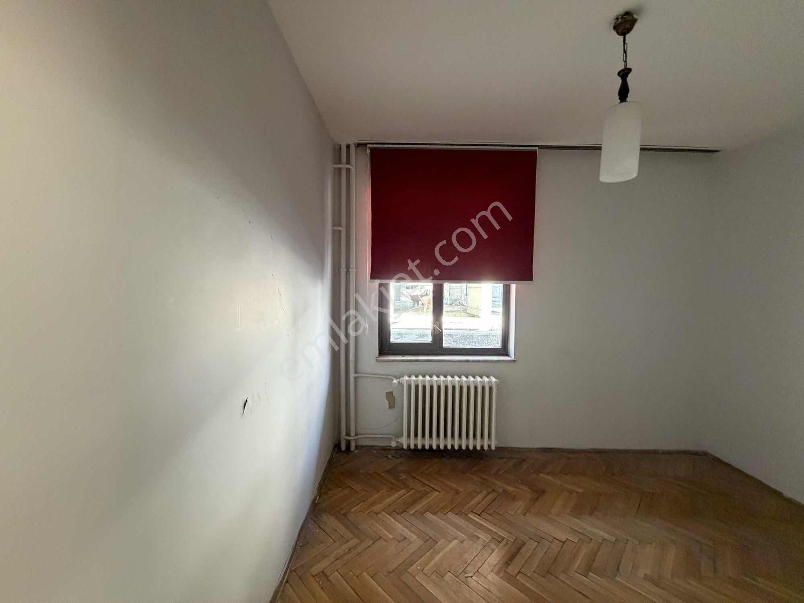 Vali Konağı Civarı Kiralık 3+1 Zemin Üstü Ana Cadde Üzeri Daire - Görsel 17