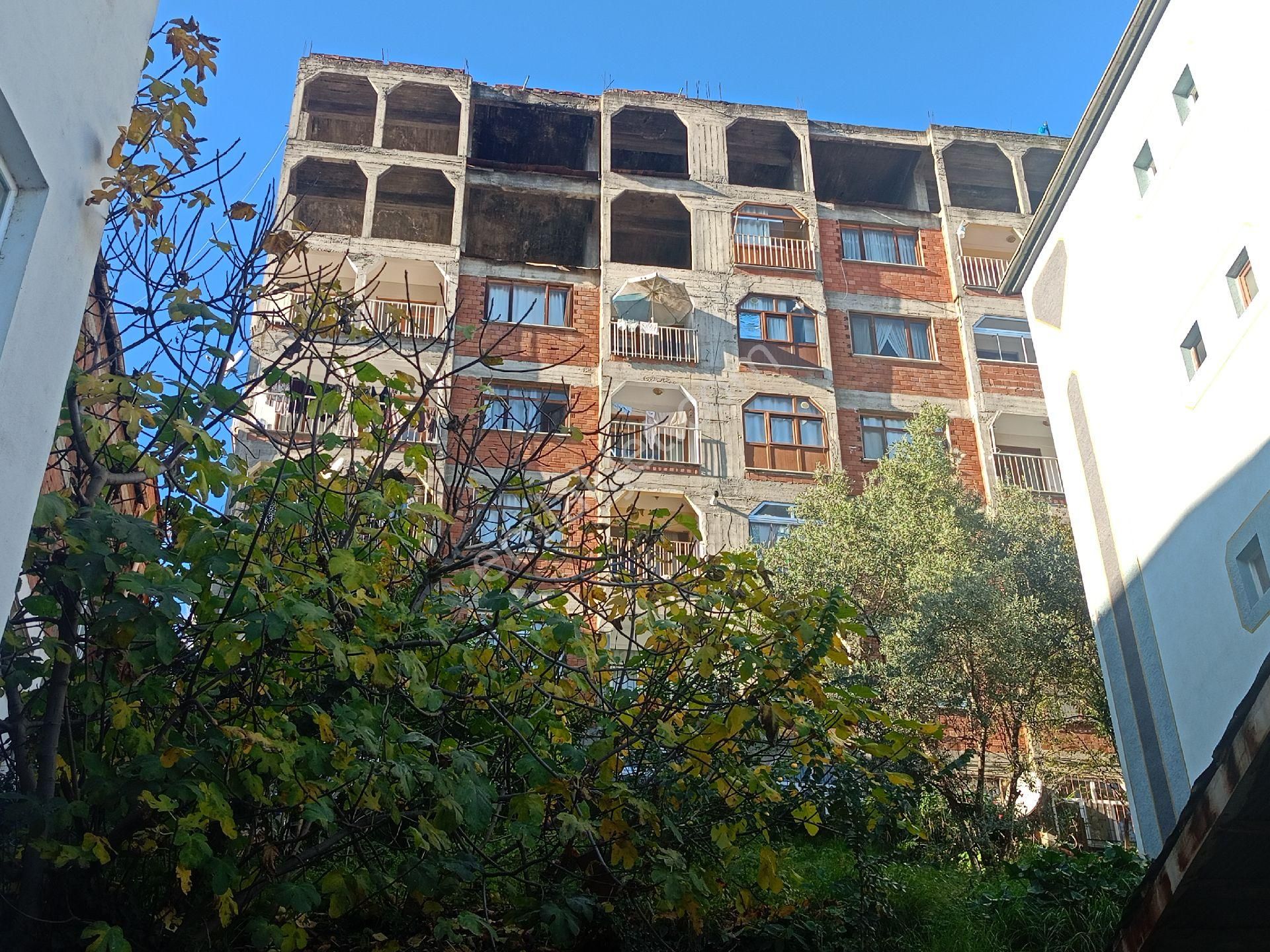 Akçaabat Orta Mahallede Merkezi Konumda Doğalgazlı Kiralık 3+1 Daire - Görsel 25