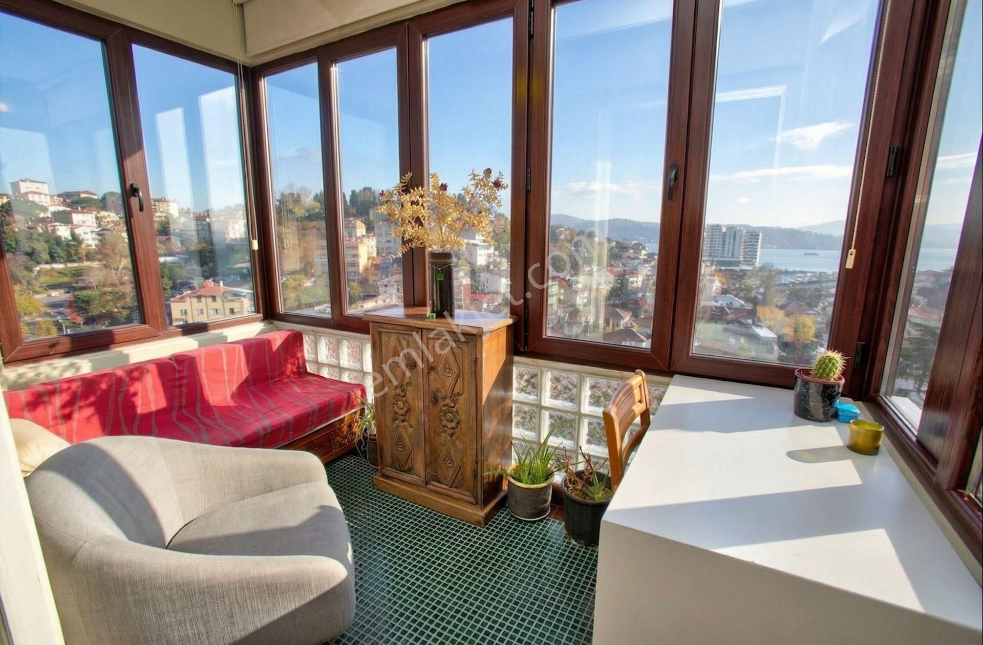 Tarabya Sitesi’nde Boğaz & Yeşil Manzaralı, Güvenlikli Sitede 3+1 Daire - Görsel 8