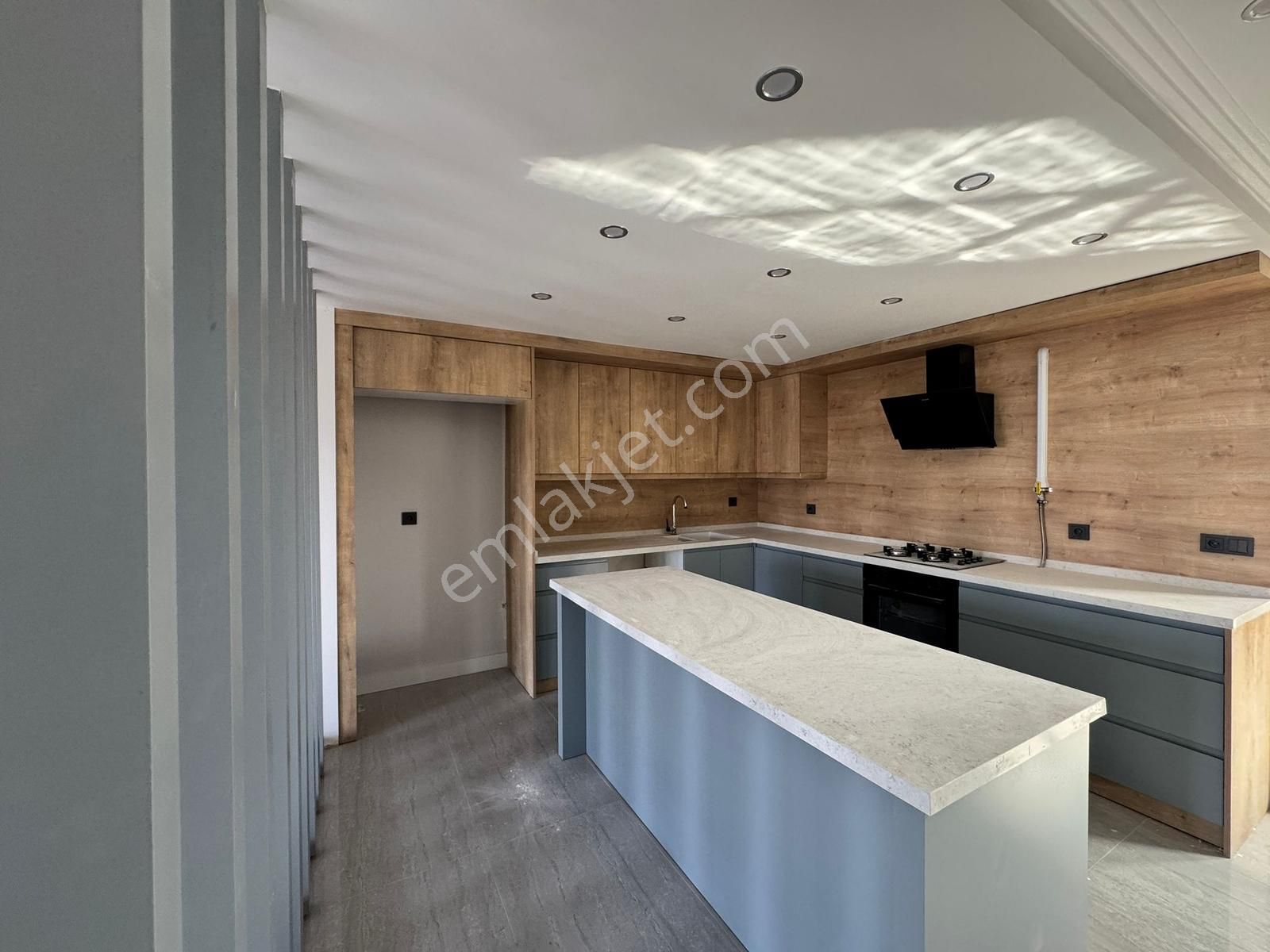 Kaçmazer'den Yeni Kentleşme Bölgesinin En Şık 4+1 Satılık Villa - Görsel 2