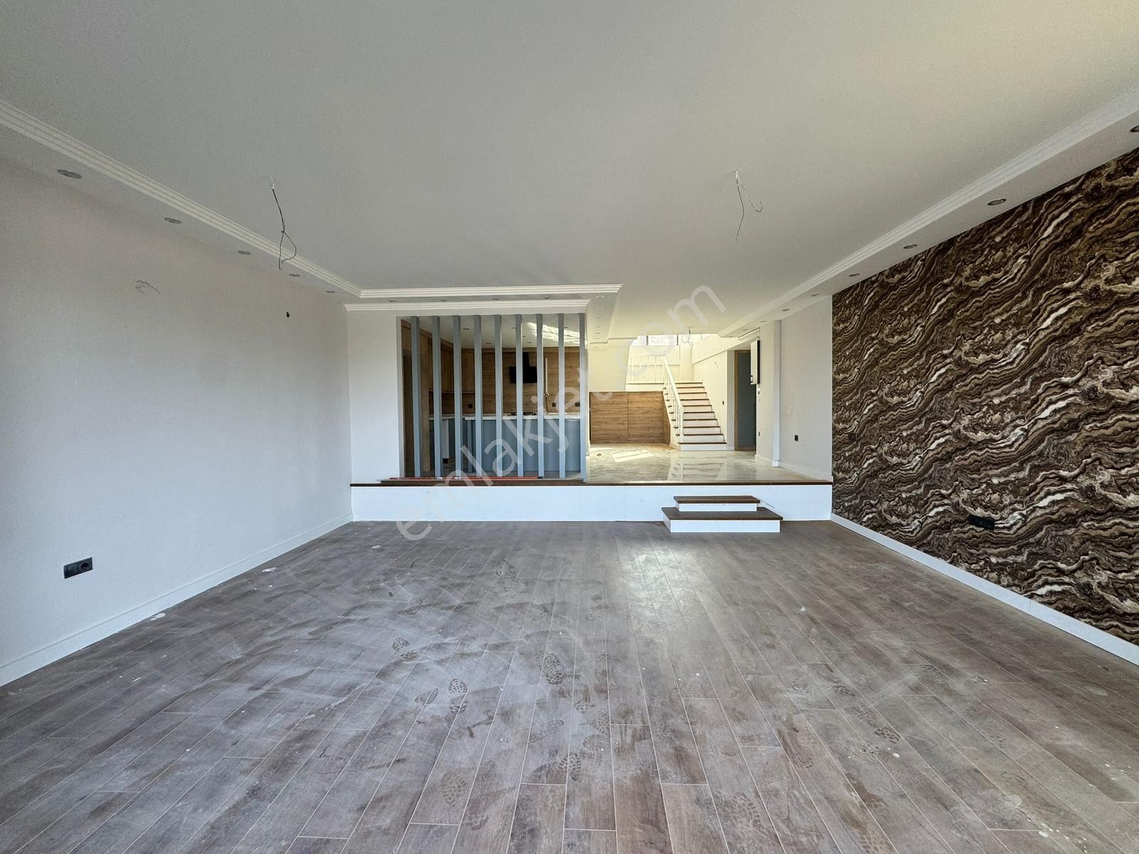 Kaçmazer'den Yeni Kentleşme Bölgesinin En Şık 4+1 Satılık Villa - Görsel 31