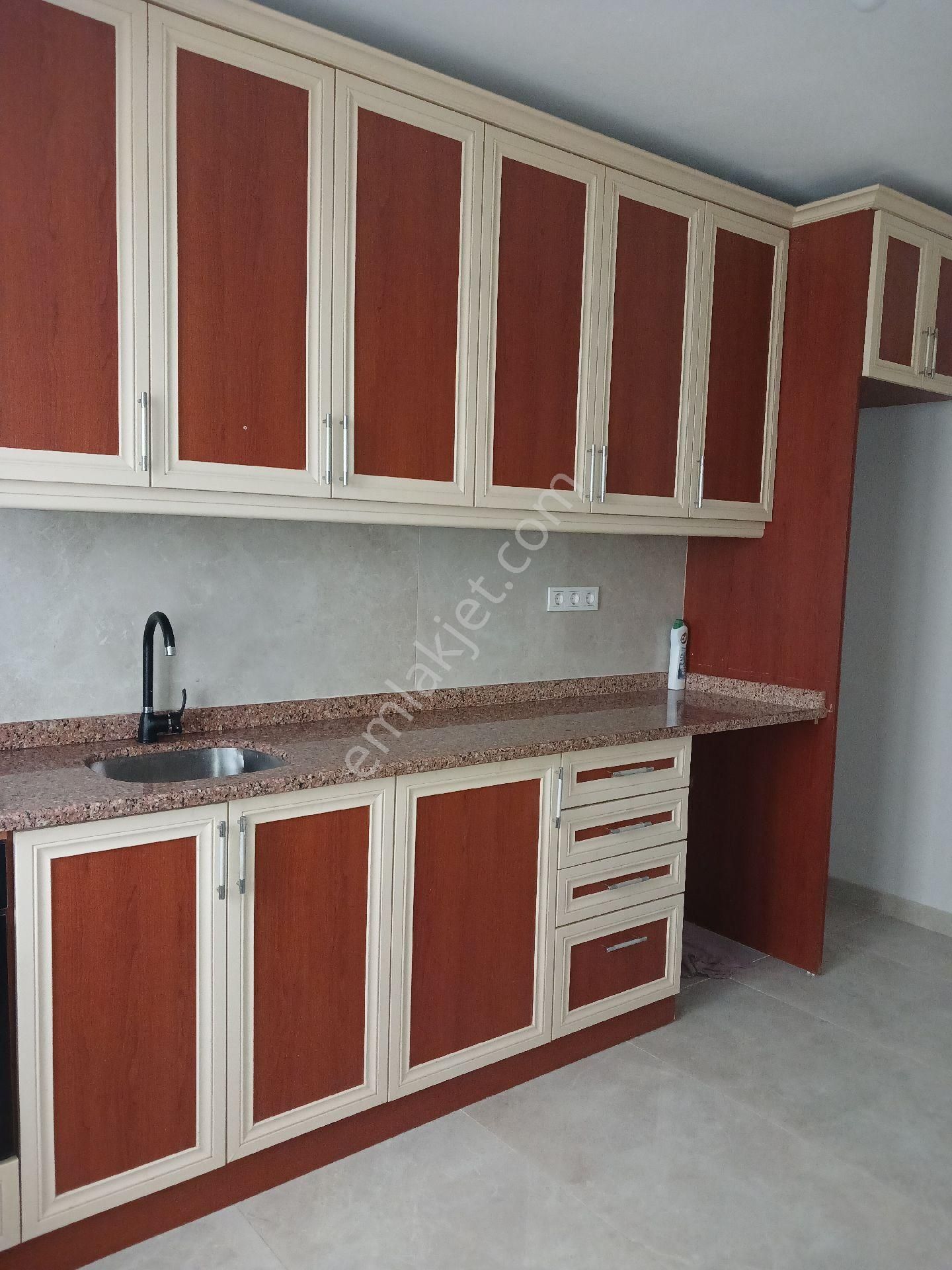 Sarıyer Hacıosman'da Geniş Kullanımlı 3+1 Kiralık Daire. - Görsel 7