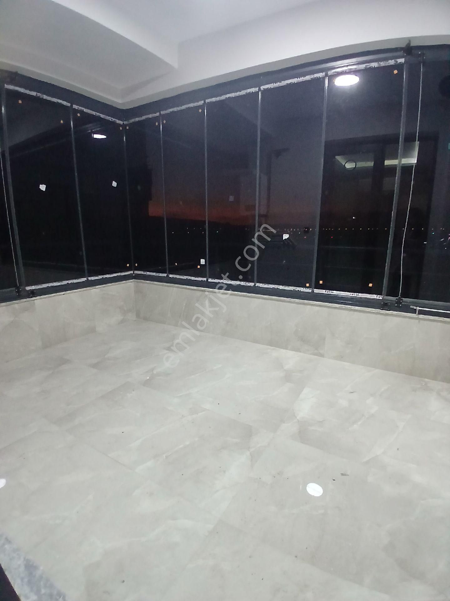 İzmir Torbalı Torbalı Mahallesinde 2+1 Havuzlu Sitede Lüx - Görsel 11
