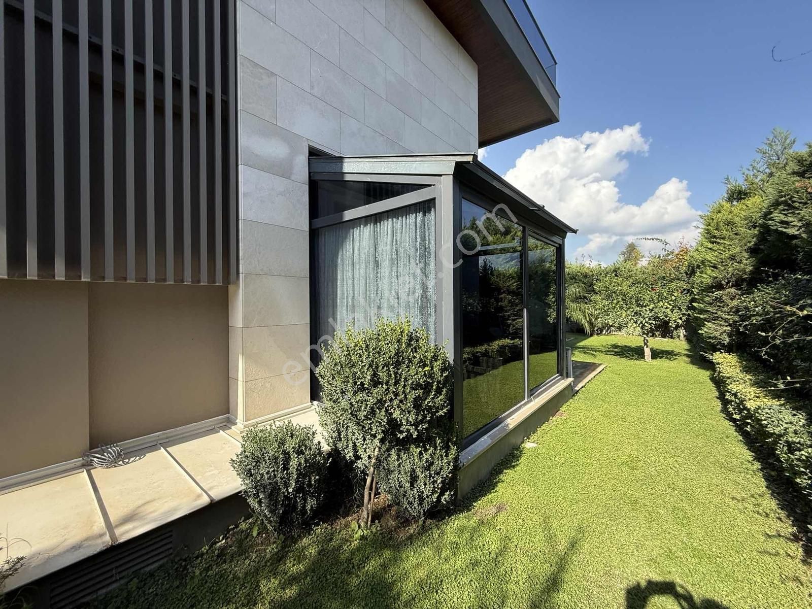 Molla Yusuf Mahallesinde Lüks Triplex Satılık Villa - Görsel 20