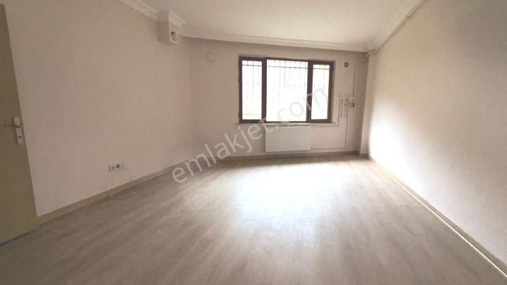 Çekmeköy Merkez mah De 2+1 Bahçe Kat - Görsel 6