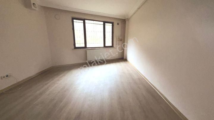 Çekmeköy Merkez mah De 2+1 Bahçe Kat - Görsel 5