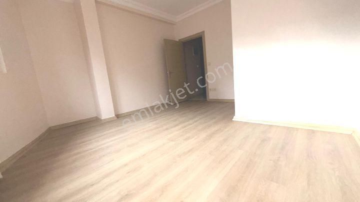 Çekmeköy Merkez mah De 2+1 Bahçe Kat - Görsel 16