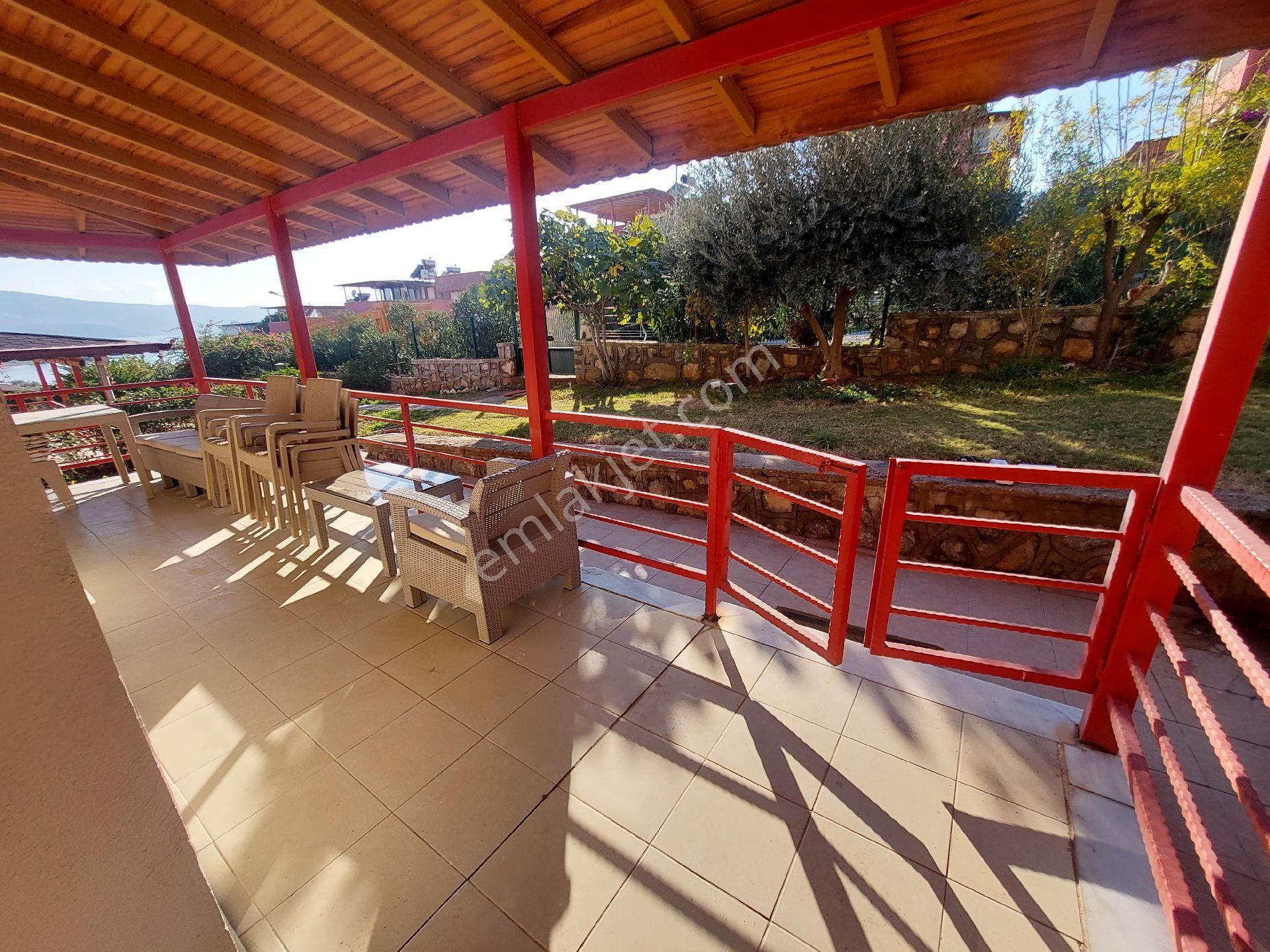 Fiyat Düştü!denize 100m 2+1 Tripleks Villa Kendi Plaj Alanı, Şezlong, Şemsiye Duş Alanı Mevcuttur - Görsel 8