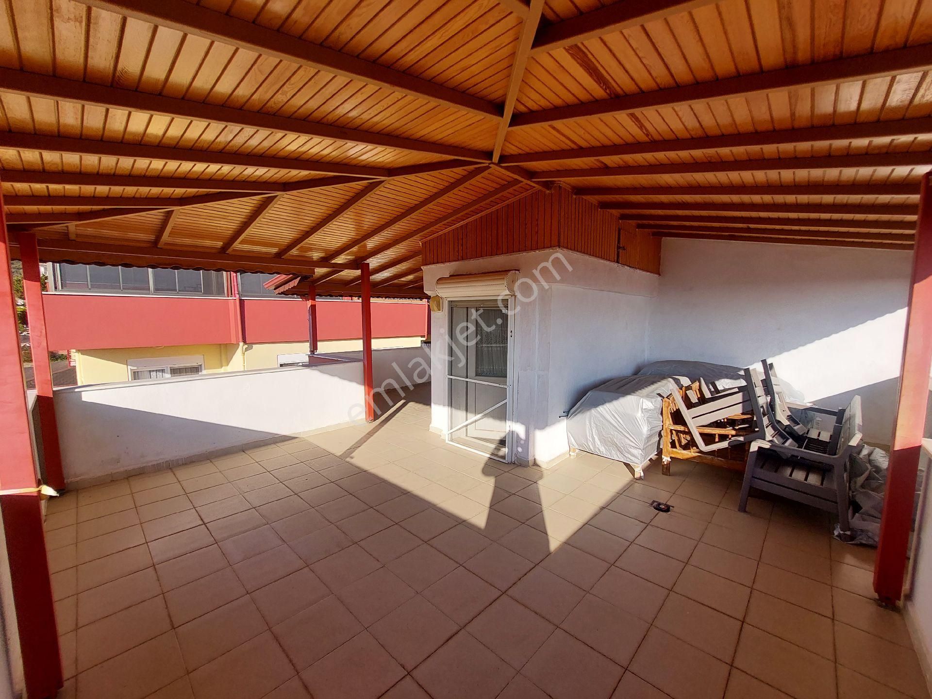 Fiyat Düştü!denize 100m 2+1 Tripleks Villa Kendi Plaj Alanı, Şezlong, Şemsiye Duş Alanı Mevcuttur - Görsel 33