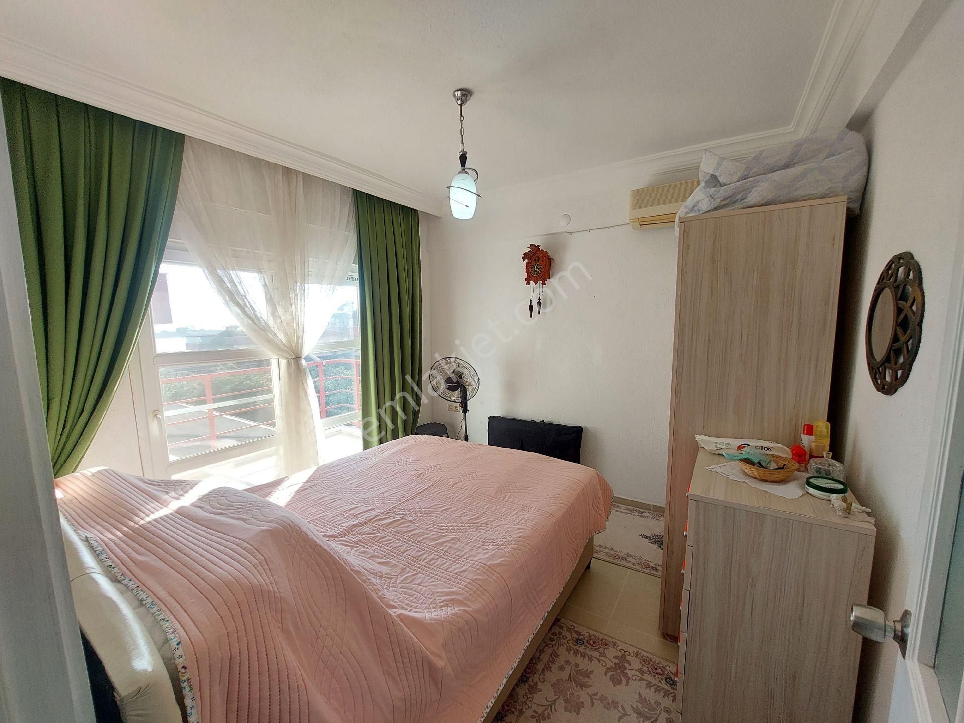 Fiyat Düştü!denize 100m 2+1 Tripleks Villa Kendi Plaj Alanı, Şezlong, Şemsiye Duş Alanı Mevcuttur - Görsel 24