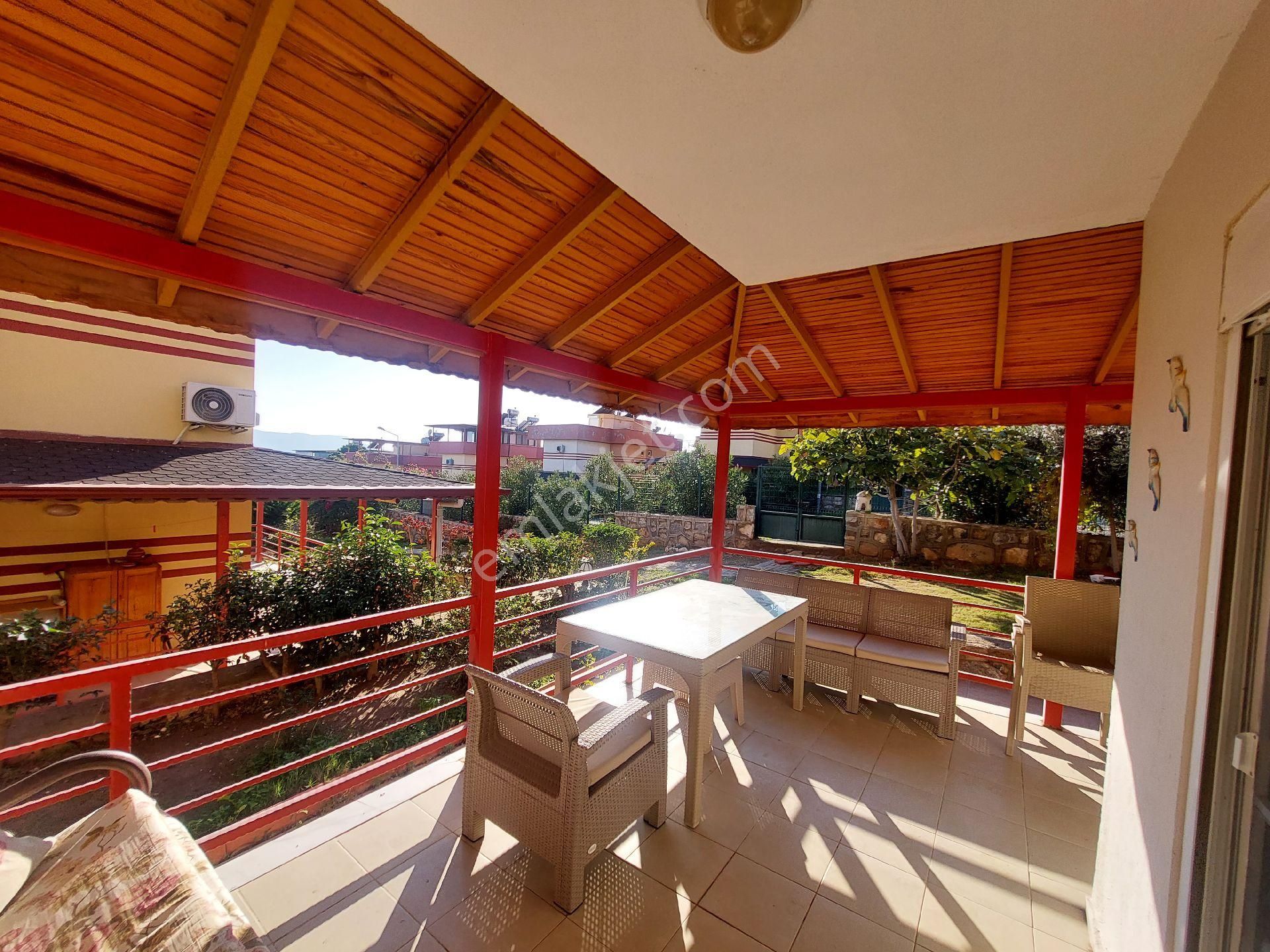 Fiyat Düştü!denize 100m 2+1 Tripleks Villa Kendi Plaj Alanı, Şezlong, Şemsiye Duş Alanı Mevcuttur - Görsel 13